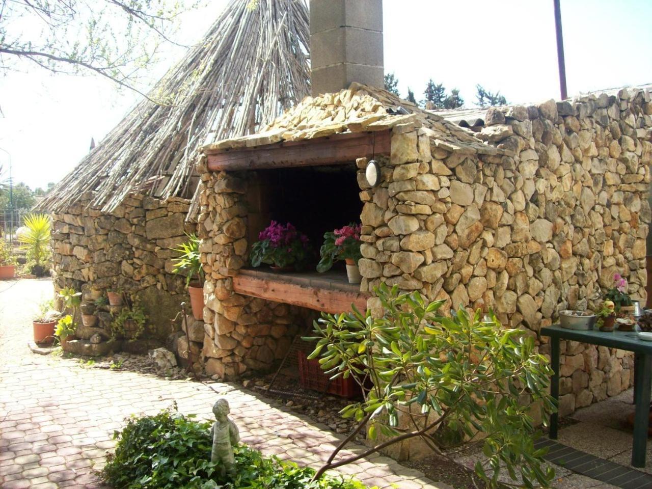 B&B Domo De Pedra Tottubella Εξωτερικό φωτογραφία